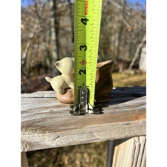 Vintage Enesco Siamese Kitten on an old Brown Boot Planter Made in Japan - Picture 7 of 7